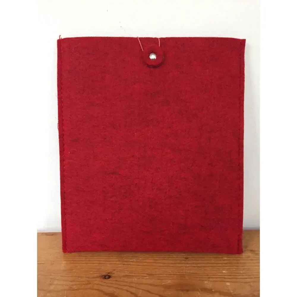 New NWT West Elm Red Felt Tablet Carrying Case iPad Holder Sleeve Folio Pouch